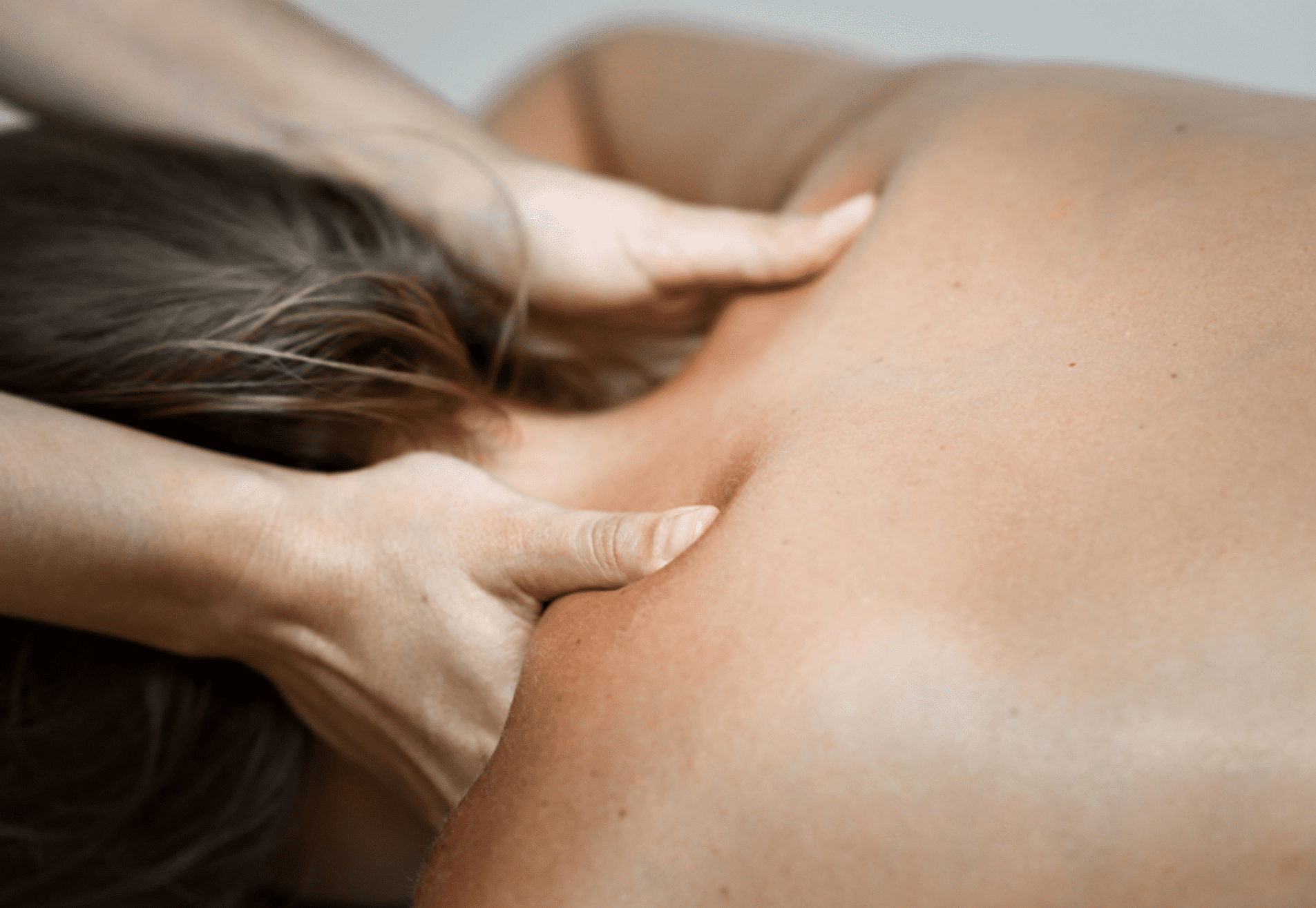 Rug-, schouder- en nekmassage 30 minuten of 45 minuten