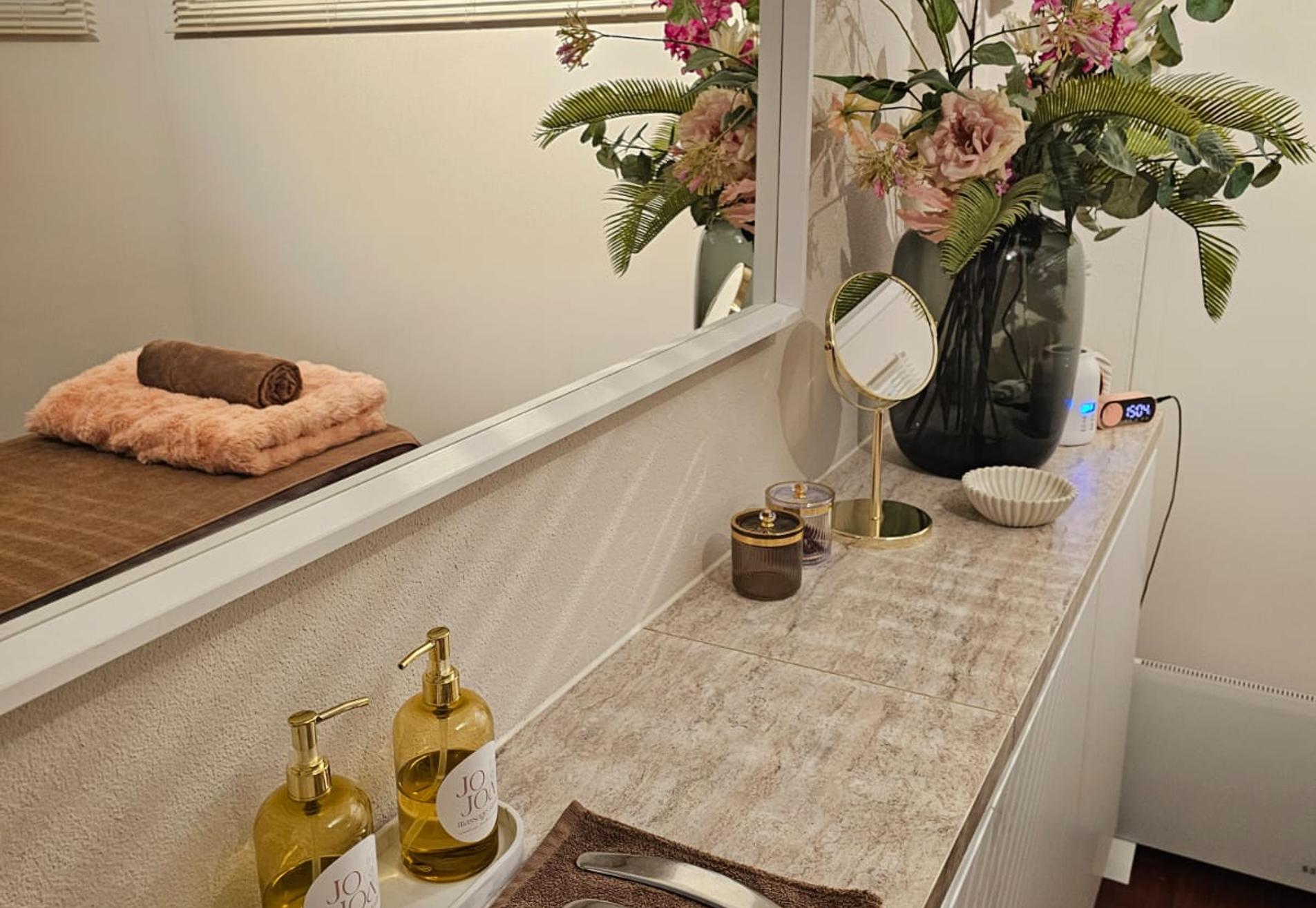 Gua Sha massage